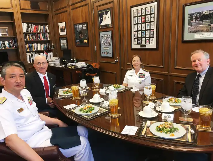 令和4年5月　米海軍大学校（ニューポート）を訪問